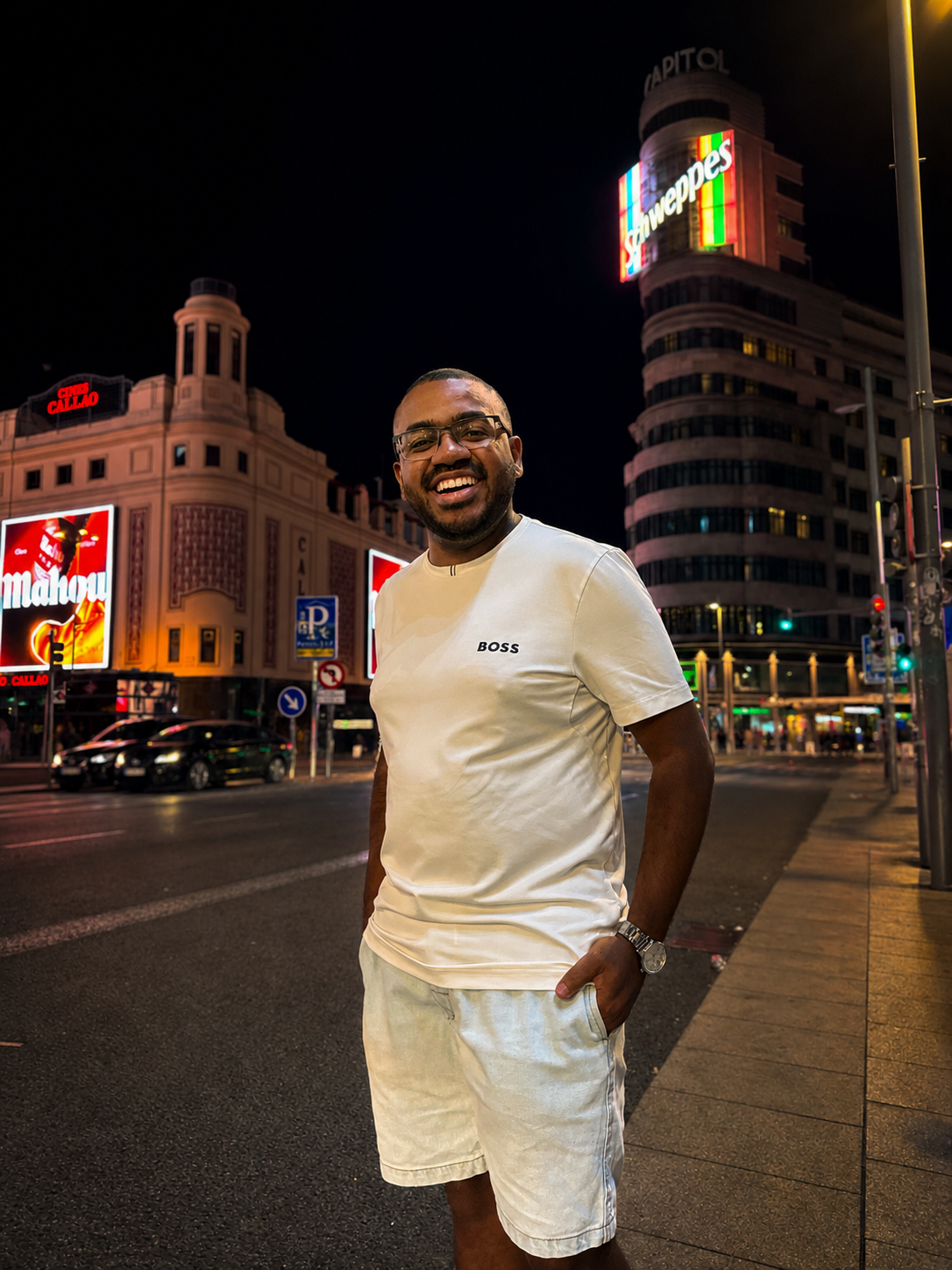 Gutierry Barbosa na Gran Vía, em Madri